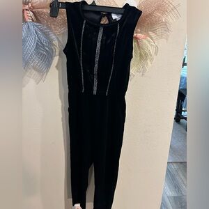 Girls small sleeveless velvet romper